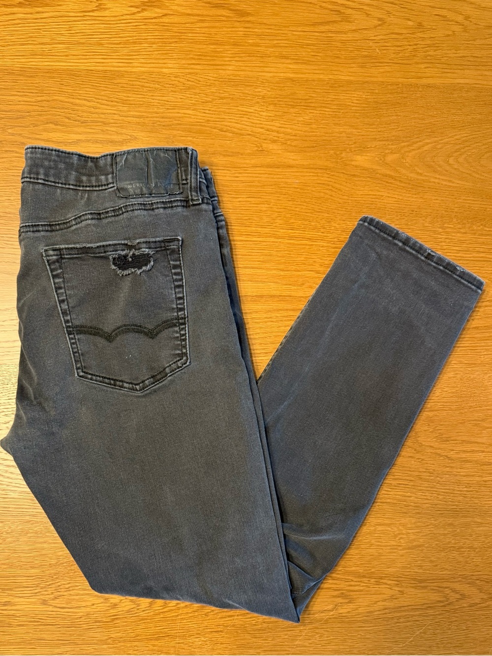 American Eagle Outfitters Men’s Skinny Jeans in Washed Black